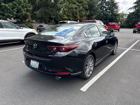 Used 2024 MAZDA MAZDA3 s FWD image 3