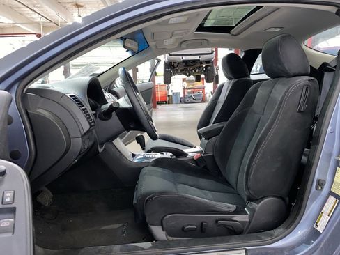 Used 2011 Nissan Altima 2.5 S w/ 2.5S Premium Pkg image 10