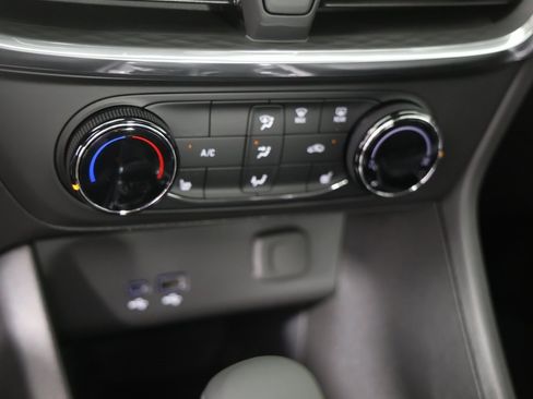 New 2026 Buick Encore GX Preferred w/ Comfort Package image 15