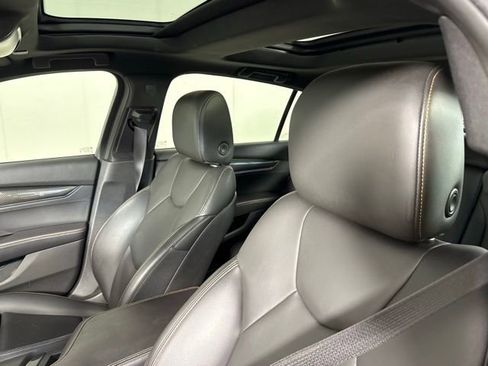 Used 2022 Cadillac CT5 Sport image 6