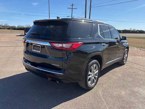 Used 2019 Chevrolet Traverse Premier w/ Driver Confidence II Package image 5