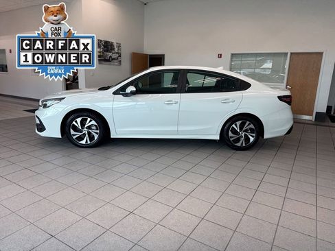 Used 2025 Subaru Legacy Premium AWD/4WD image 9