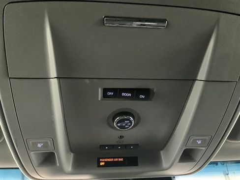 Used 2017 Chevrolet Tahoe Premier AWD/4WD image 48