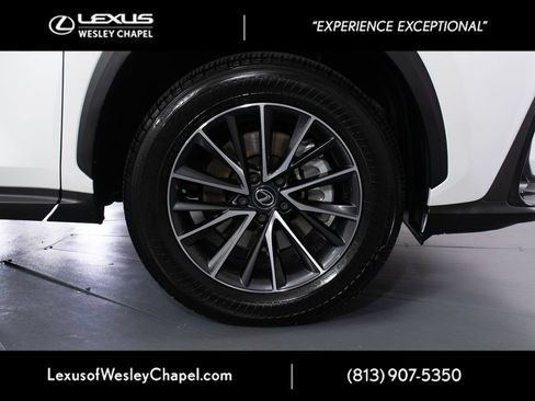 Used 2025 Lexus NX 250 FWD w/ Accessory Package (2T) image 3
