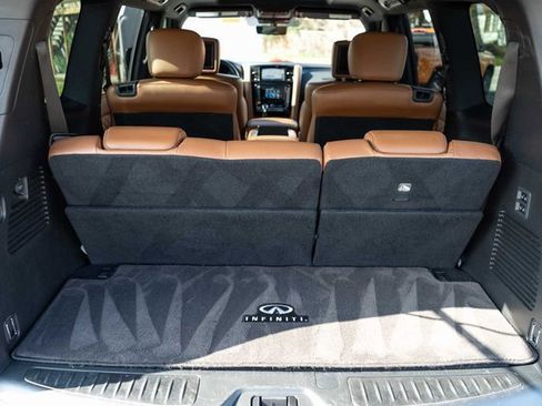 Used 2021 INFINITI QX80 Sensory w/ Cargo Package image 8