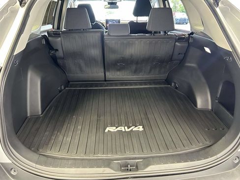 Used 2025 Toyota RAV4 LE FWD image 12