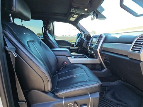 Used 2017 Ford F350 Platinum w/ Platinum Ultimate Package AWD/4WD image 12