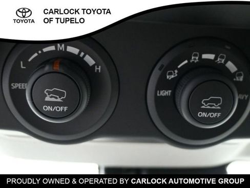 Used 2020 Toyota 4Runner TRD Off-Road AWD/4WD image 25