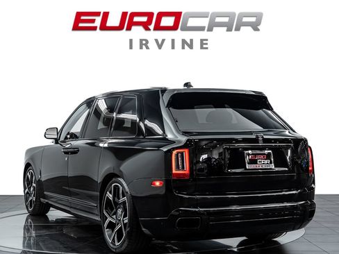 Used 2022 Rolls-Royce Cullinan Black Badge AWD/4WD image 4