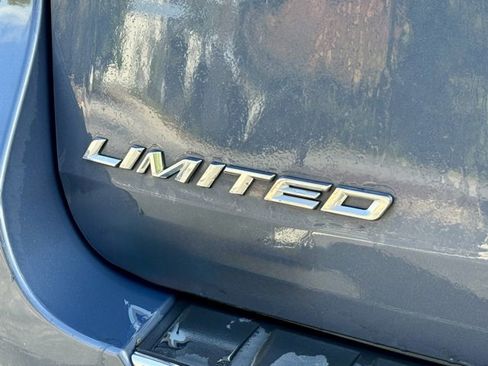 Used 2021 Ford Explorer Limited w/ Hybrid Equipment Group 310A image 15