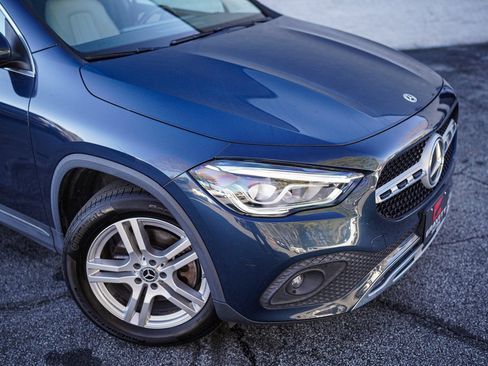 Used 2022 Mercedes-Benz GLA 250 4MATIC w/ Premium Package Lite image 7