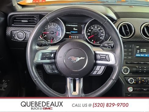 Used 2018 Ford Mustang Coupe RWD image 13