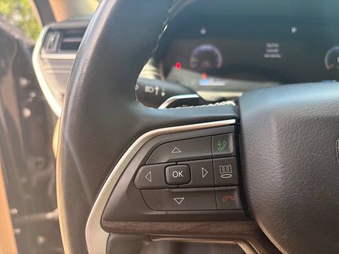 Used 2021 Jeep Grand Cherokee L Limited RWD image 33