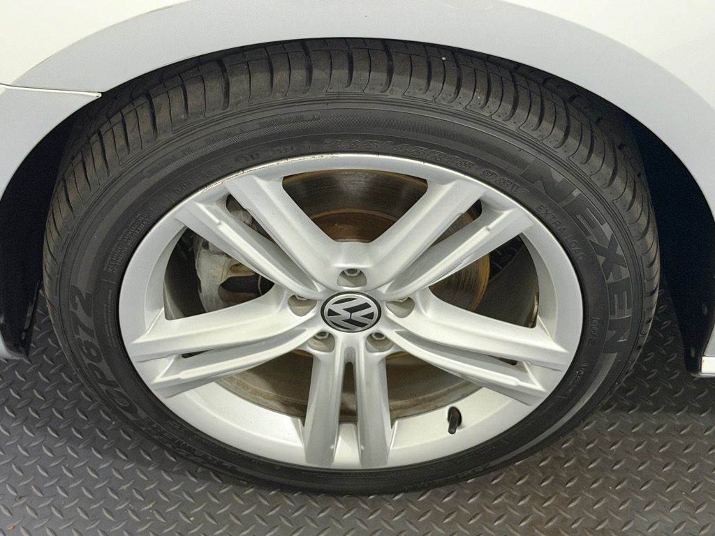 Used 2014 Volkswagen Passat TDI SE FWD image 21