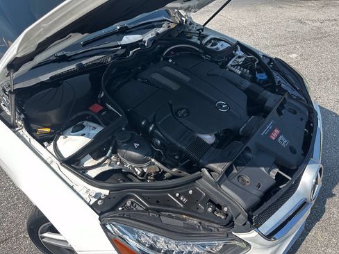 Used 2016 Mercedes-Benz E 400 4MATIC Coupe image 38