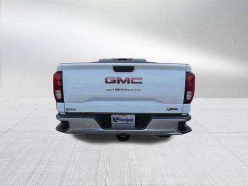 Used 2023 GMC Sierra 1500 Pro AWD/4WD image 6
