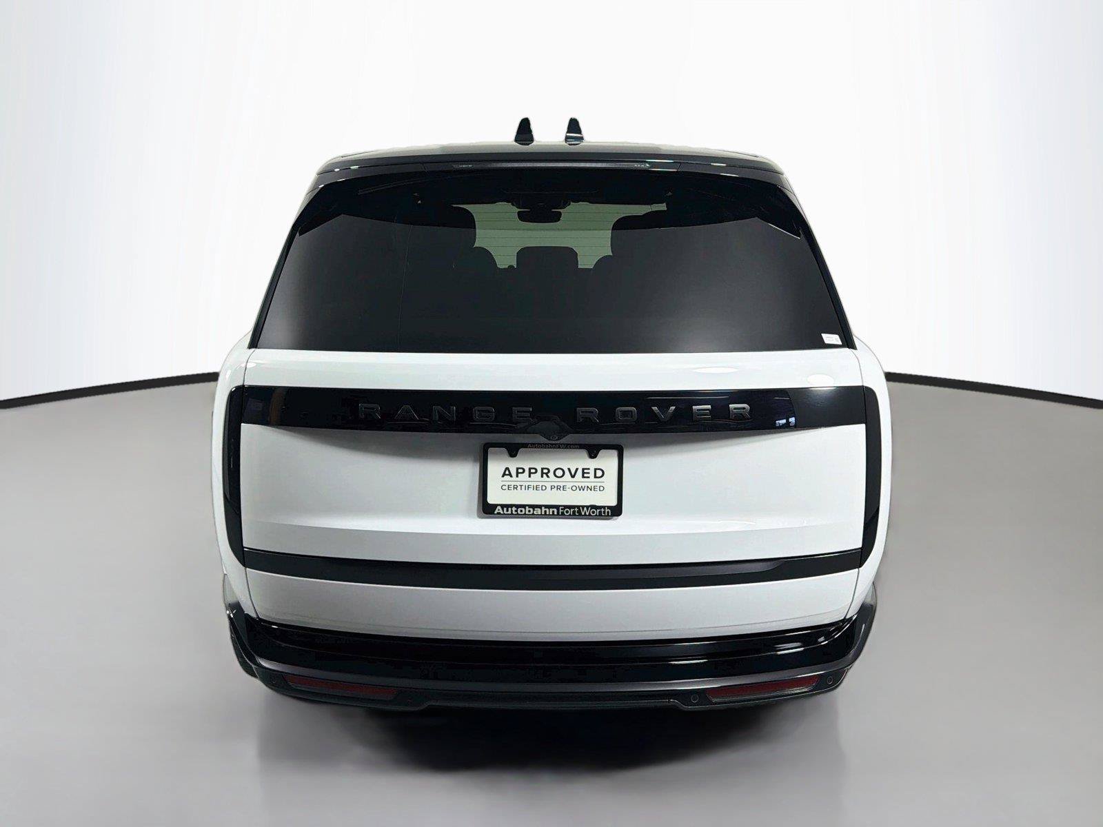 Certified 2024 Land Rover Range Rover SE AWD/4WD image 6