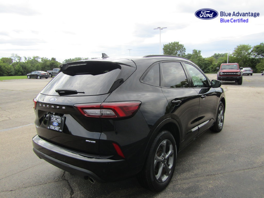Certified 2024 Ford Escape ST-Line AWD/4WD image 9