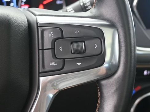 Used 2019 Chevrolet Blazer Premier w/ Sun and Wheels Package AWD/4WD image 35