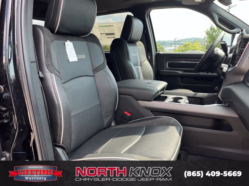 New 2027 RAM 2500 Laramie AWD/4WD image 30