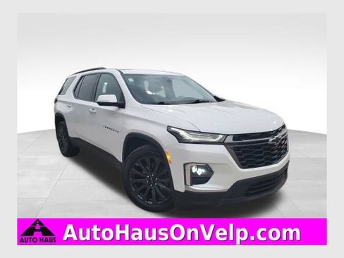 Used 2023 Chevrolet Traverse RS AWD/4WD image 1