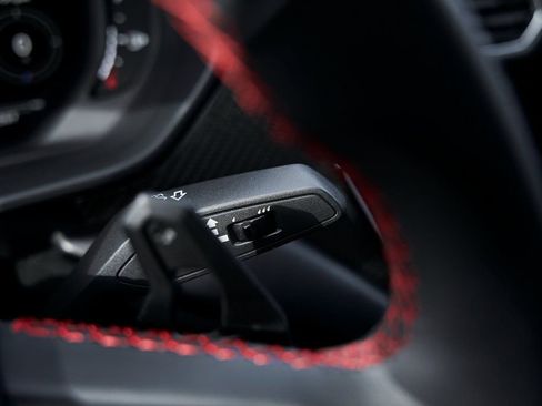 Used 2024 Lamborghini Urus Performante image 71