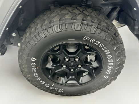 Used 2023 Jeep Wrangler Unlimited w/ Cold Weather Group AWD/4WD image 11