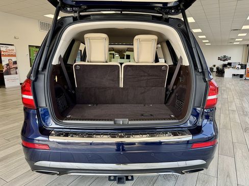 Used 2018 Mercedes-Benz GLS 450 4MATIC image 9