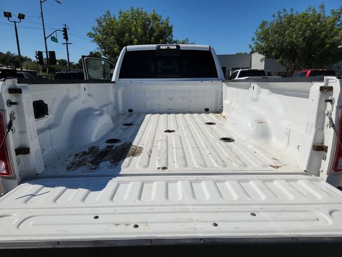 Used 2017 RAM 3500 Laramie Longhorn AWD/4WD image 21