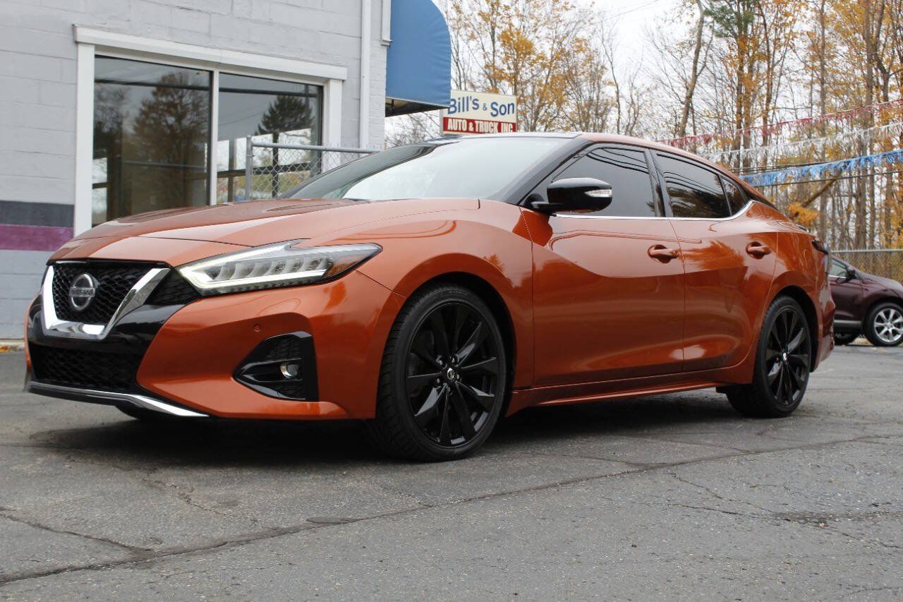 Used 2019 Nissan Maxima SR w/ Premium Package FWD image 6