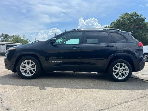 Used 2015 Jeep Cherokee Latitude FWD image 4