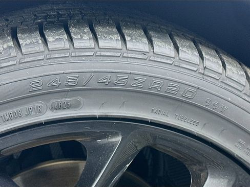 Used 2022 Chrysler 300 Touring w/ Sport Appearance Package image 32