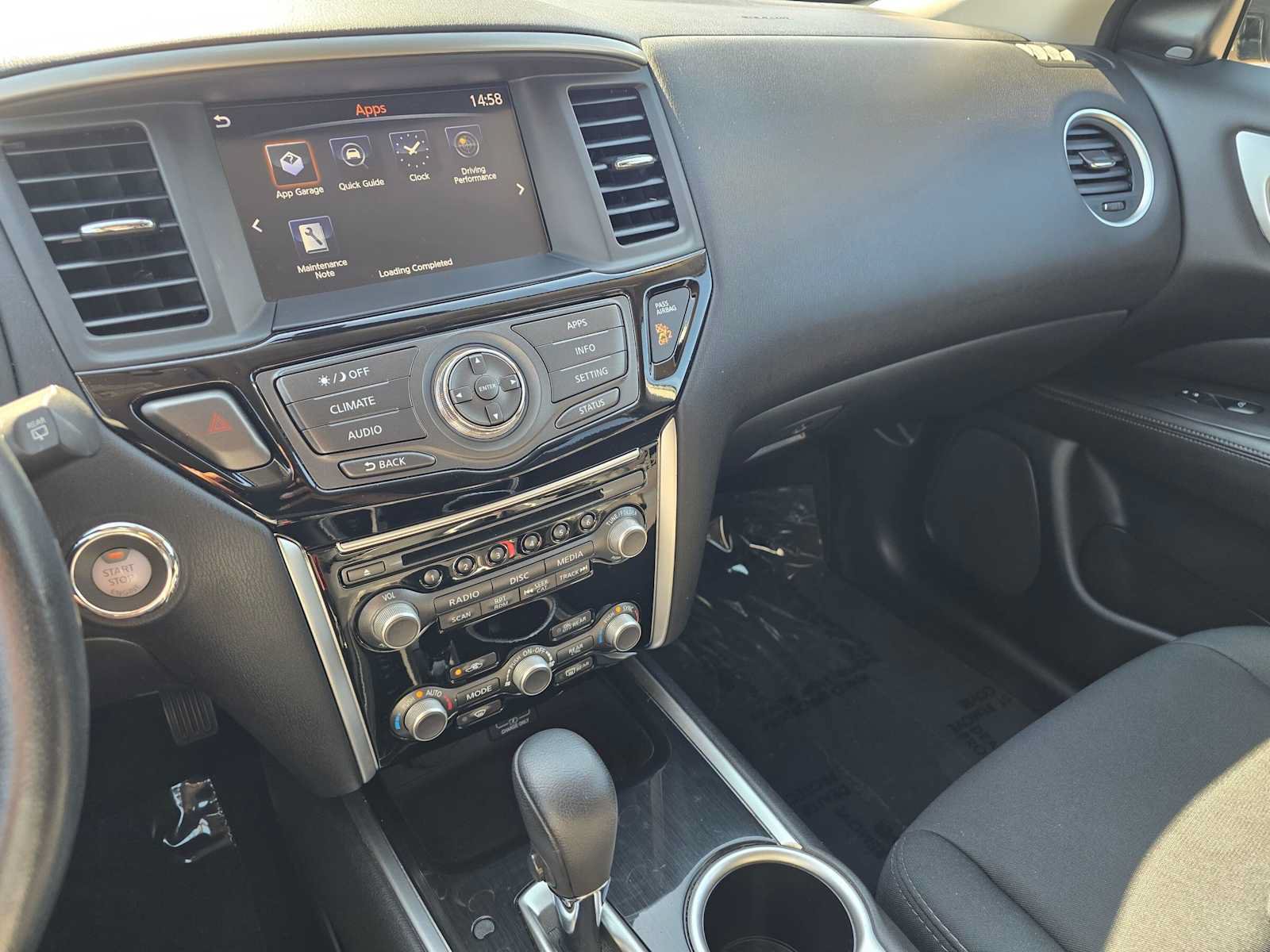 Used 2019 Nissan Pathfinder SV AWD/4WD image 27