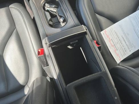 Used 2018 Lincoln MKC Premiere image 31