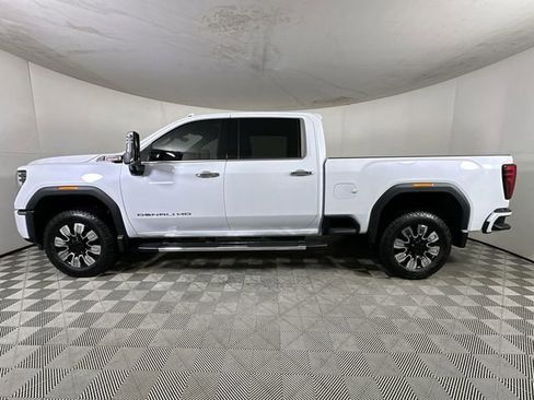 New 2026 GMC Sierra 3500 Denali w/ Denali Reserve Package AWD/4WD image 6