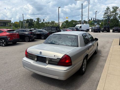Used 2007 Mercury Grand Marquis GS RWD image 5