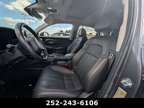 Used 2025 Honda HR-V EX-L image 12