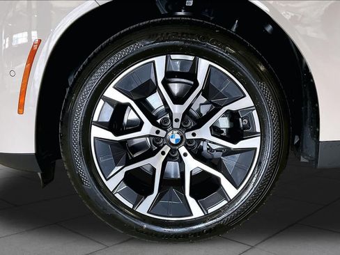 New 2026 BMW X3 xDrive30i w/ Premium Package AWD/4WD image 11