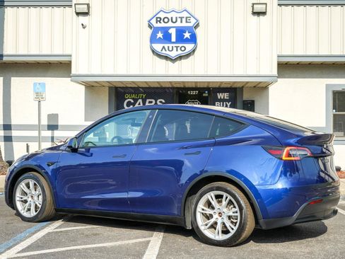 Used 2021 Tesla Model Y Long Range AWD/4WD image 6
