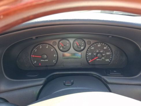 Used 2005 Ford Taurus SEL FWD image 25