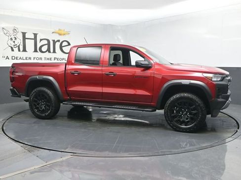 Used 2024 Chevrolet Colorado Trail Boss AWD/4WD image 48