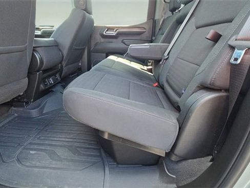 Used 2024 GMC Sierra 1500 Elevation image 20