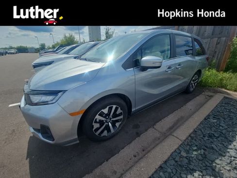 Used 2026 Honda Odyssey EX-L image 1