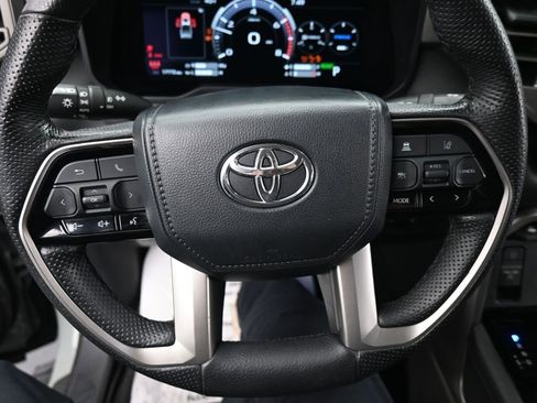 Used 2024 Toyota Tundra Limited image 19