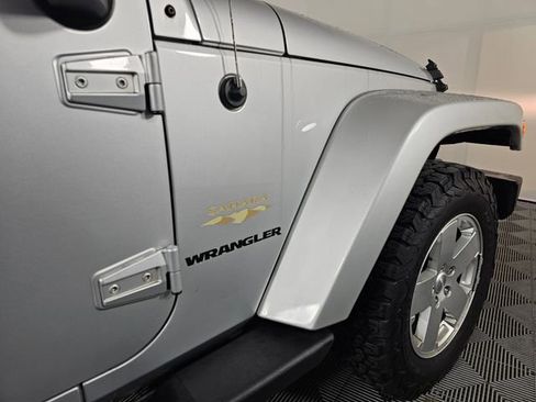 Used 2012 Jeep Wrangler Sahara w/ Connectivity Group image 10
