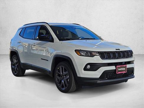 New 2026 Jeep Compass Latitude image 7