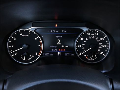 Used 2023 Nissan Altima 2.5 SR w/ SR Premium Package image 15