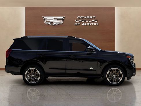 Used 2025 Ford Expedition King Ranch AWD/4WD image 5