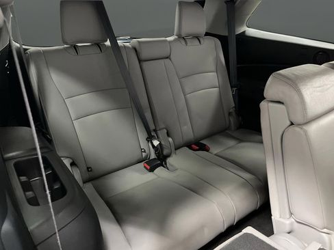 Used 2021 Honda Pilot Special Edition image 32