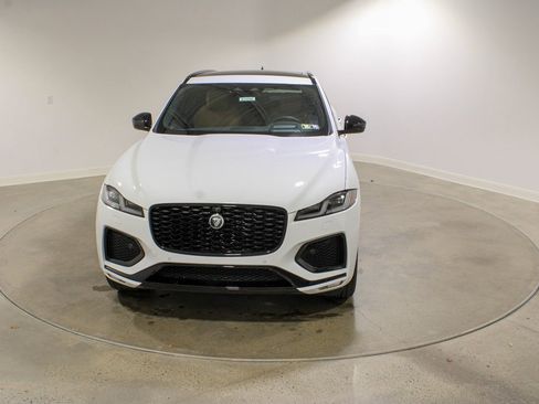 New 2026 Jaguar F-PACE R-Dynamic S image 8